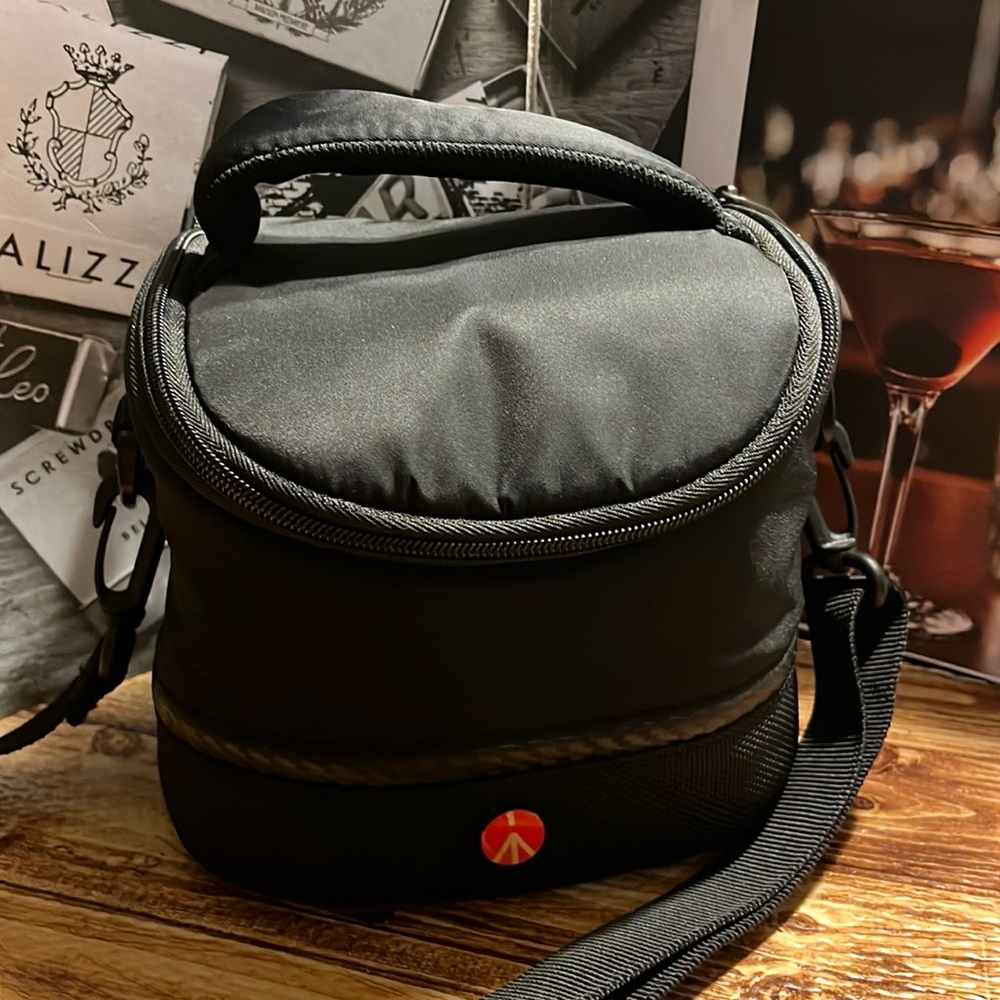 📷🧔🏻‍♂️📷• 🔴ManFrotto x Accessory Vibes🔴•🧔🏻‍♂️📷🧔🏻‍♂️